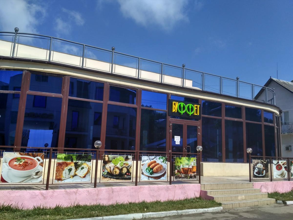 Solnechnaya Hotel Затока Екстериор снимка