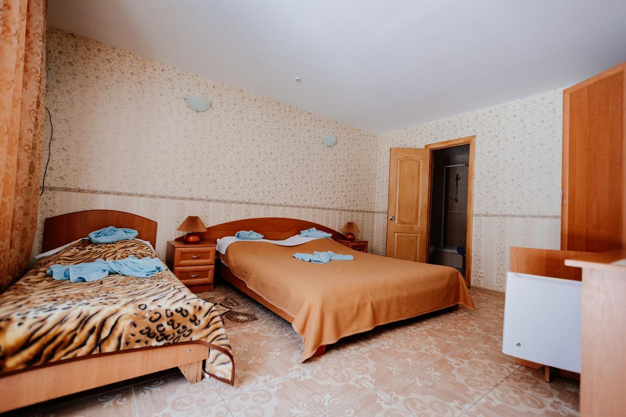 Solnechnaya Hotel Затока Екстериор снимка