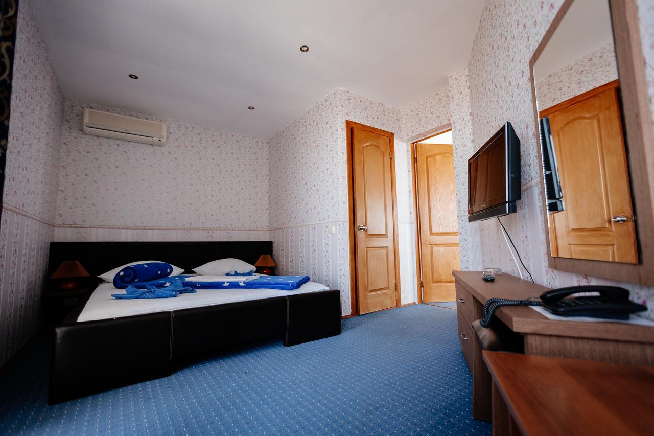 Solnechnaya Hotel Затока Екстериор снимка